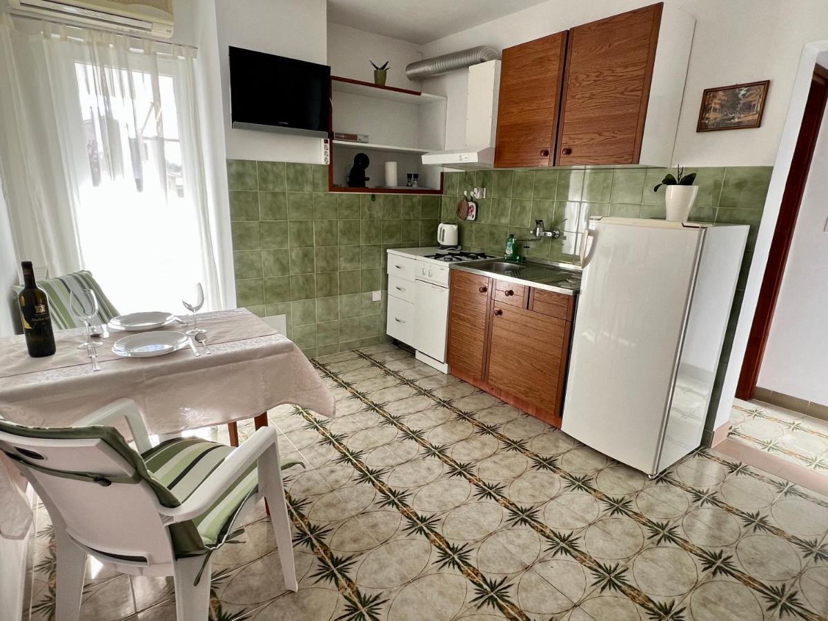 Martin Apartments Rovinj Bagian luar foto